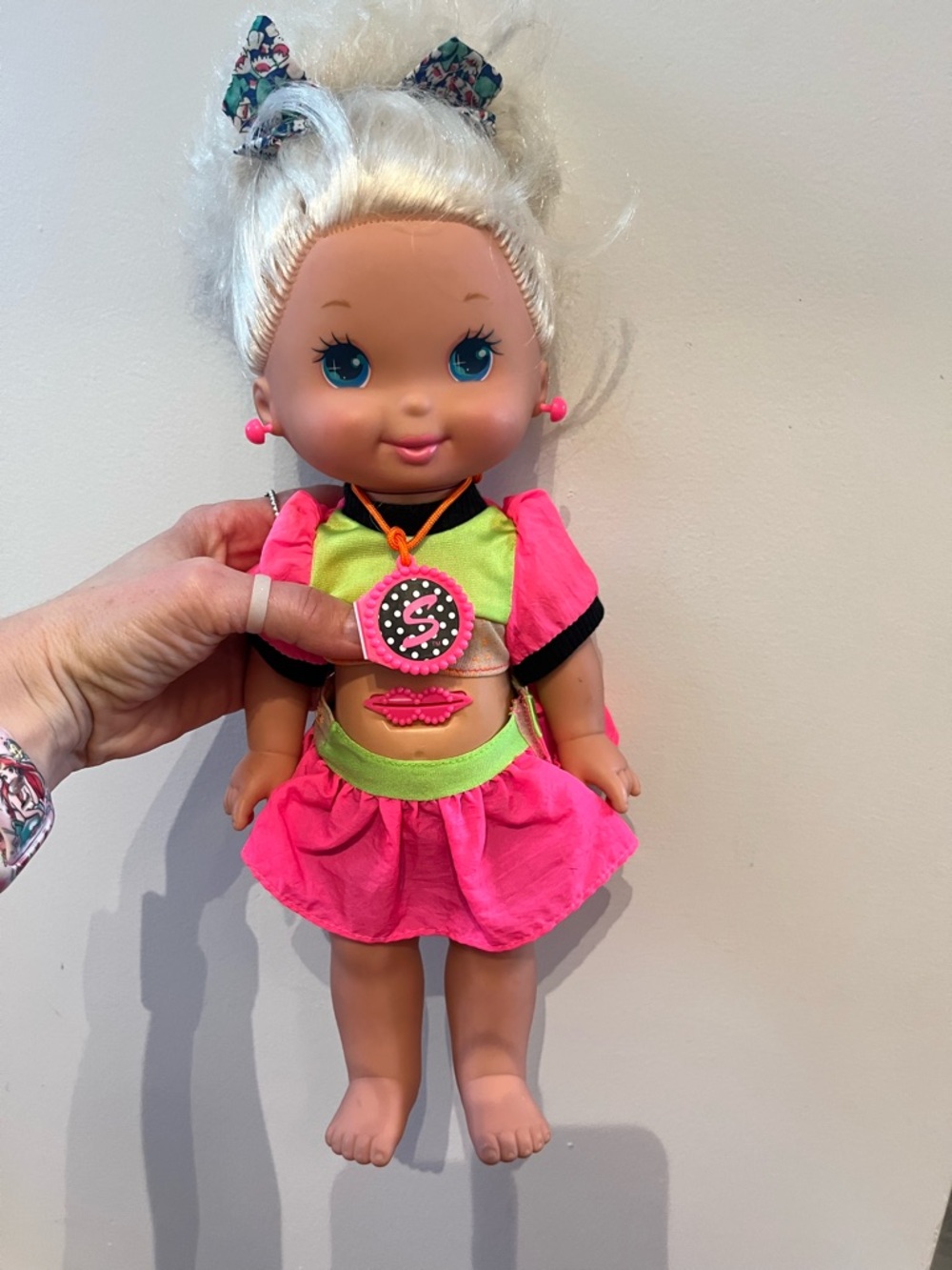 VINTAGE 1992 MATTEL Sally Secrets Doll